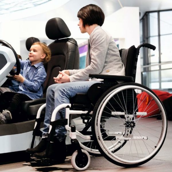 breezy style x silla de ruedas de aluminio autopropulsable fiabilidad.jpg