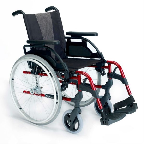 silla de ruedas de aluminio autopropulsable breezy style rojo 1.jpg